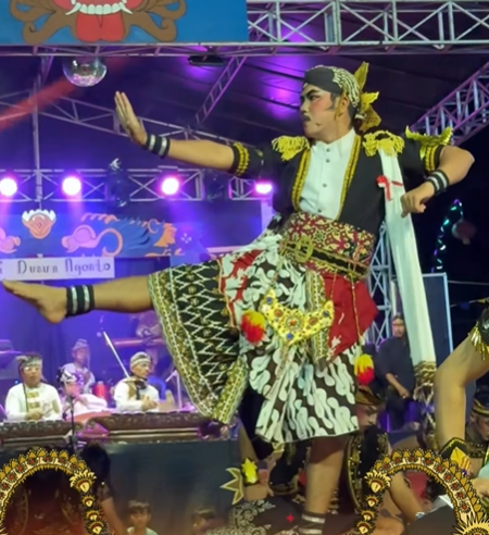 Kirab Toyo Sumber Songo: Prosesi Sakral Penuh Sejarah dan Nuansa Magis (FOTO)