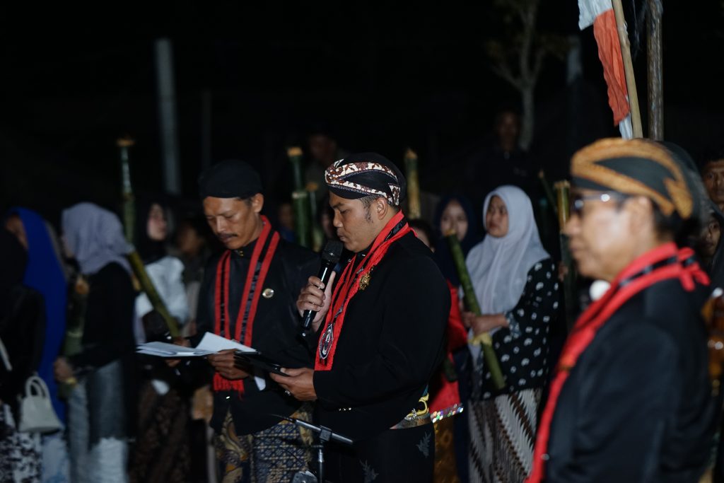 KIRAB API ABADI AGNI AMERTA (FOTO)